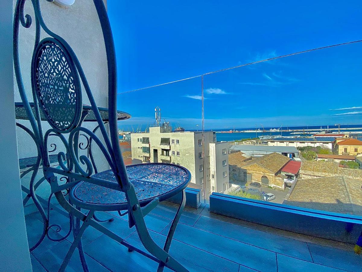 L 'Approdo Felice Bed & Breakfast ปาแลร์โม ภายนอก รูปภาพ